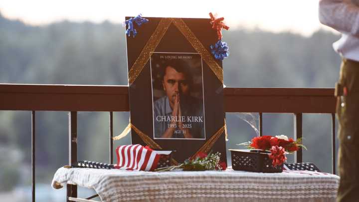 Residents gather in Poulsbo to remember late conservative activist
