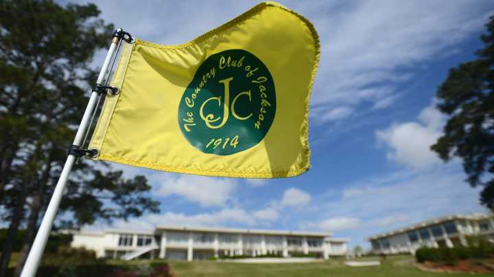 Wayne Sanderson Farms begins last year as sponsor of Jackson PGA event
