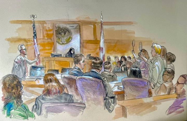 Man accused of Trump assassination attempt says 'sorry' in court