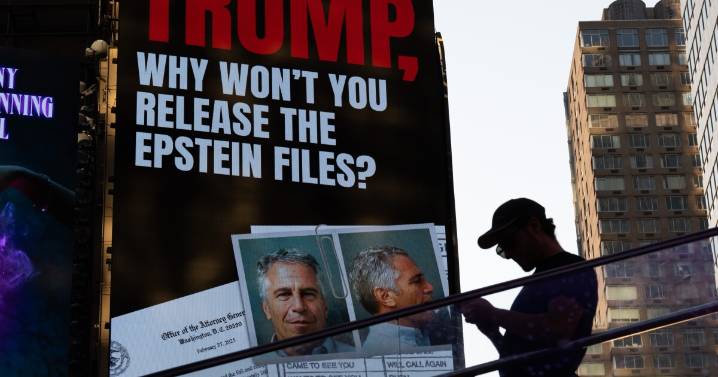 Releasing Epstein files can 'bring the country together,' says Rep. Ro Khanna