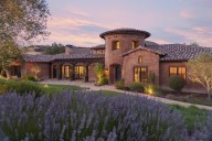 Photos: Former Gilroy home of 49er selling for $3.9 million
