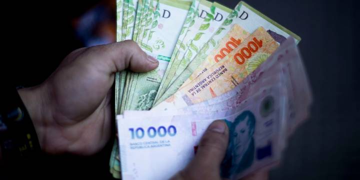 Una provincia anunció el pago de un bono para sus empleados estatales: cuál será el monto y cuándo lo pagarán