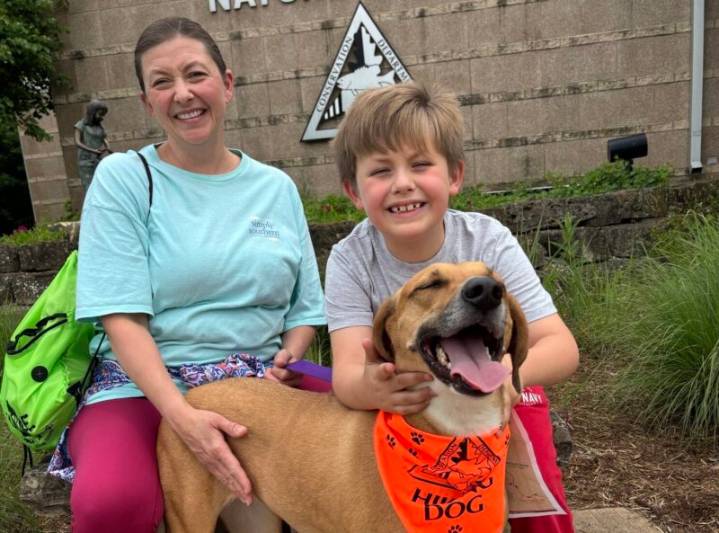 New Missouri school year's puts pets in the "doghouse"