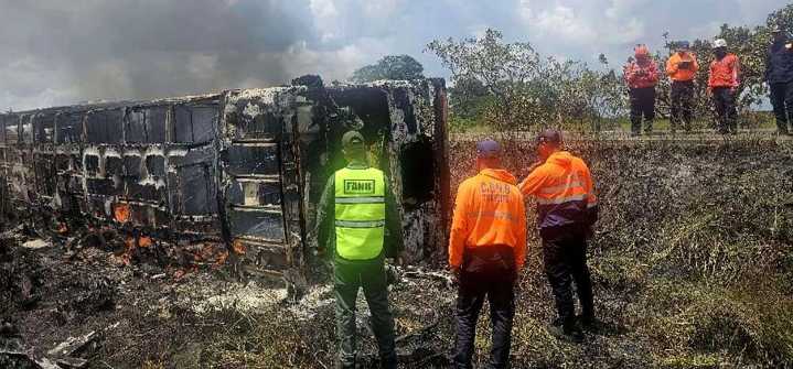 Bolívar| Incendio de una unidad de transporte dejo 12 fallecidos y 10 heridos