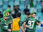 Pakistan back in Asia Cup after referee apology