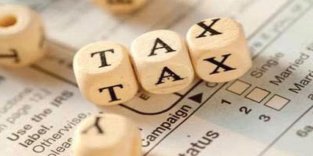 IMF presses Pakistan on missed tax targets