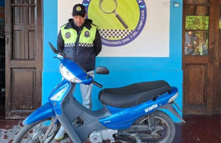Policía de franco intervino en un asalto en avenida Jujuy, frustró el robo y ayudó a la víctima