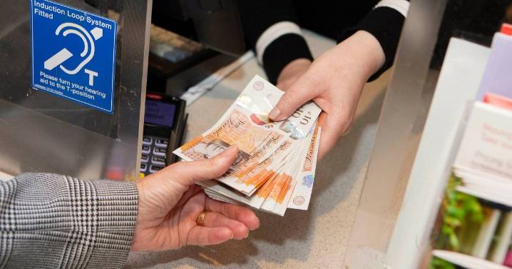 HMRC tells 758,000 people they are owed £2,242 and need to claim
