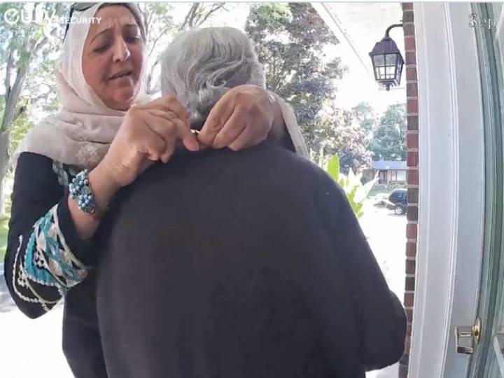 Elderly Canadian woman robbed at her home in distraction theft