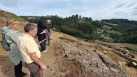 Novedades en El Castelón de Coaña: las nuevas investigaciones constatan que existió un barrio extramuros en el castro coañés