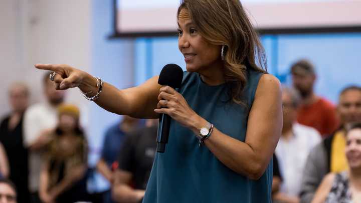US Rep. Veronica Escobar presses USPS on El Paso mail service breakdown