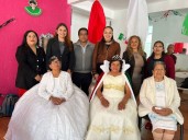 LA ALCALDESA DRA. IVETTE TOPETE CORONA A REINA Y PRINCESA DE LAS FIESTAS PATRIAS EN AMECAMECA.
