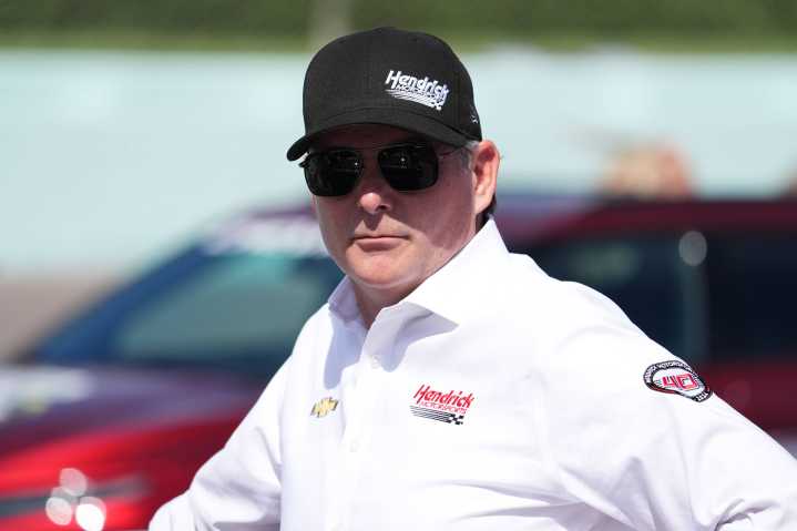 Jeff Gordon Sounds Alarm on NASCAR’s Star Power Crisis With Bold 3-Word Message Jeff Gordon warns NASCAR faces declining star power, urging action to boost driver visibility and fan engagement. Jahnav