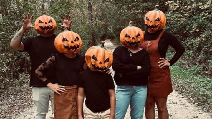 ¿Cómo hacer una cabeza de calabaza para tomarte fotos divertidas en este Halloween? PASO A PASO