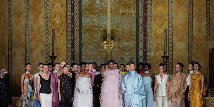 PRABAL GURUNG