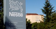 Nestlé presenta querella por uso de marca Trencito en venta ilegal de medicamentos y sustancias ilícitas en Facebook