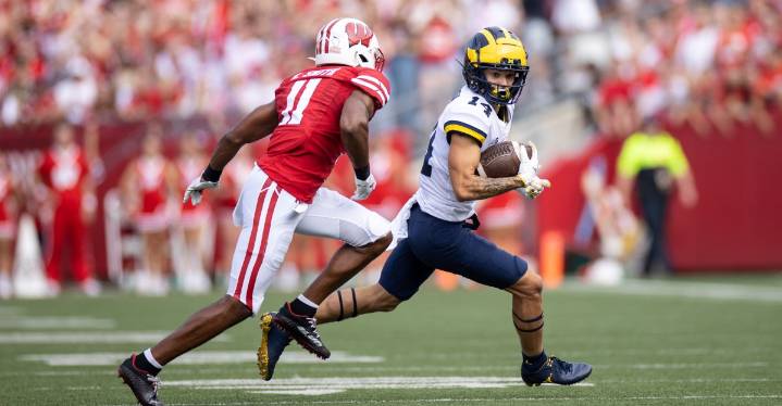 Kickoff time, TV channel announced for Michigan Football vs Wisconsin