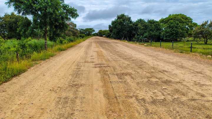 Gobernación de Casanare recupera puntos críticos en la vía Trinidad