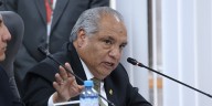 Ministro César Sandoval desde Corea: defiende a Santiváñez, respalda octavo retiro de AFP y asegura intervención en crisis de Machu Picchu