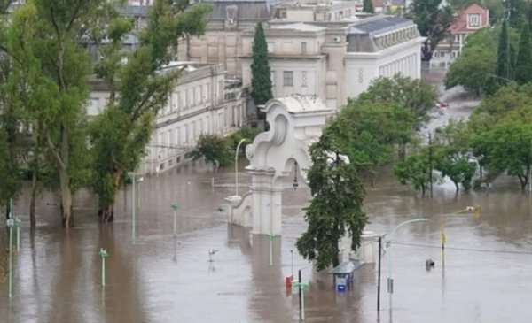 "Avellaneda por Bahía": llegan más fondos para la reconstrucción de la ciudad tras el temporal