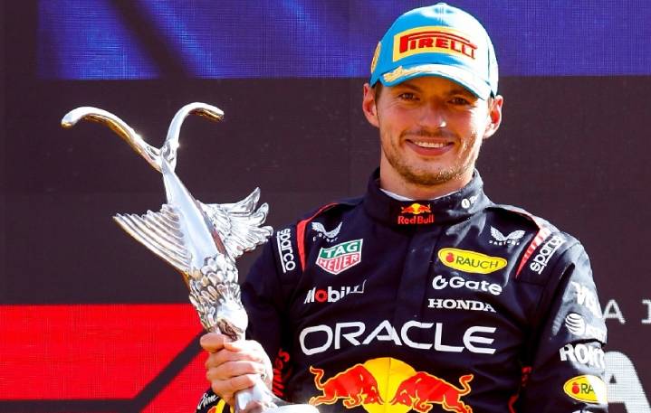 Verstappen completa otra exhibición en Monza