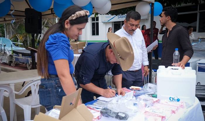 Gobernador de Casanare se comprometió con la construcción del área de urgencias del Centro de Salud de Sabanalarga