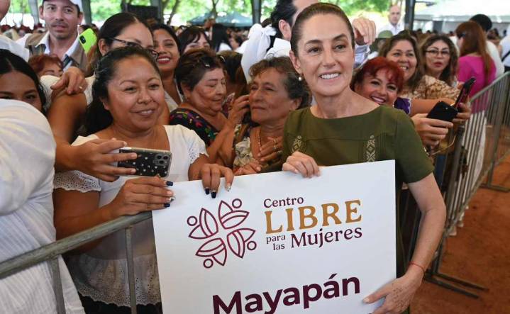 Sheinbaum asegura que opositores siguen calumniando a AMLO por perder privilegios