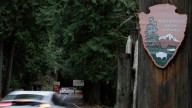 Former national park superintendents urge Trump administration to close parks in case of shutdown