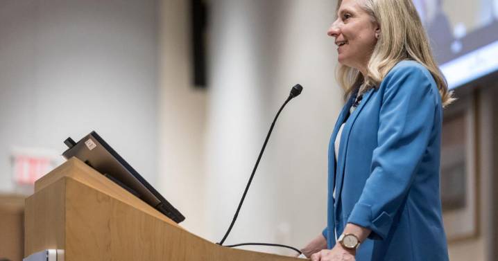 Spanberger meets Shenandoah Valley Democrats at Labor Day party