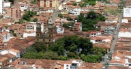 Desmienten presencia de las ‘Águilas Negras’ en Santander tras la circulación de un panfleto