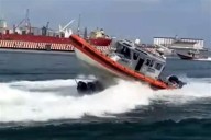 Chocan dos lanchas de Marina en Veracruz durante ensayo
