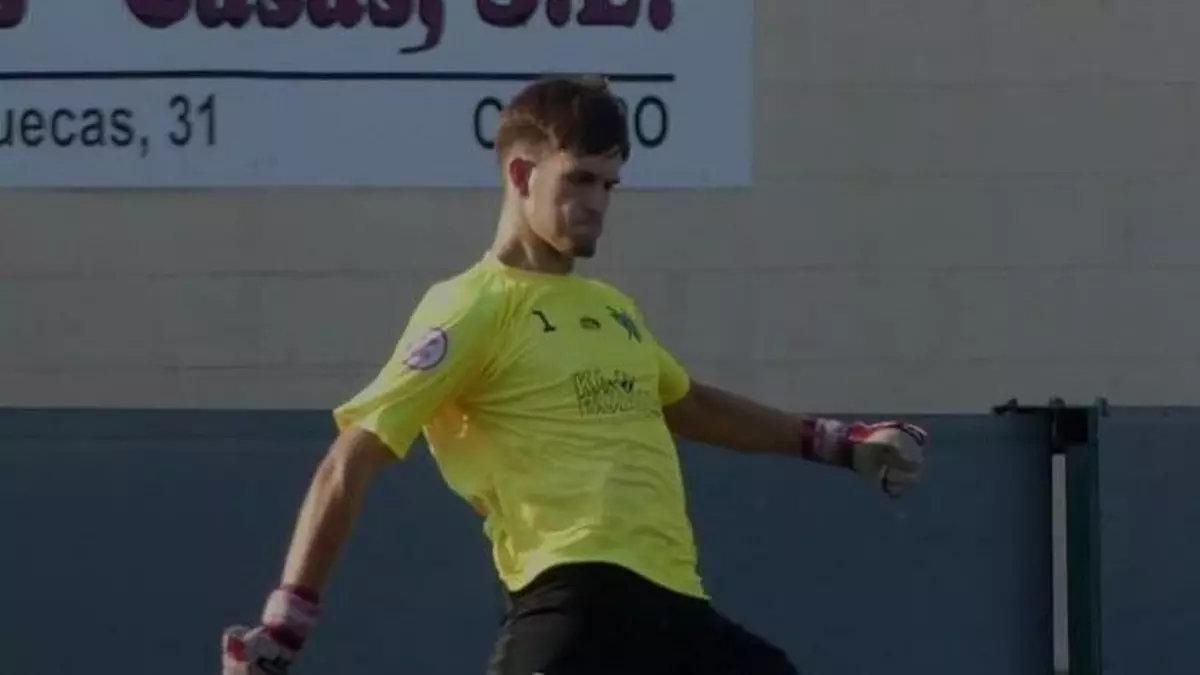 Muere el portero de 19 años de un equipo cántabro de Tercera tras sufrir un golpe en un partido