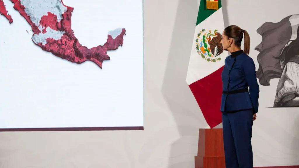 Sheinbaum niega estrategia de seguridad distinta a AMLO, como señaló embajador Johnson
