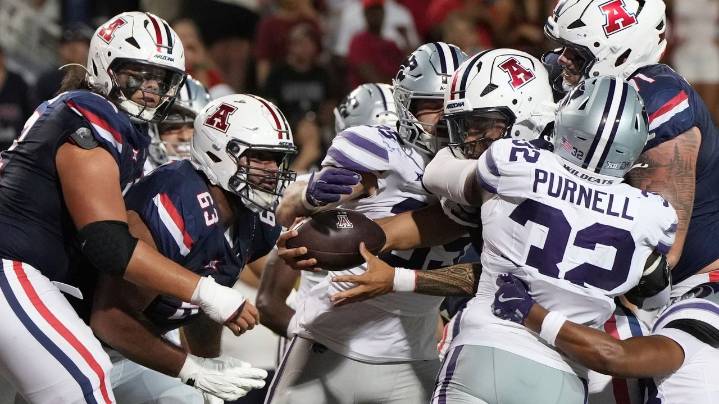 Ismail Mahdi runs for 189 yards, Arizona holds off Kansas State rally for 23