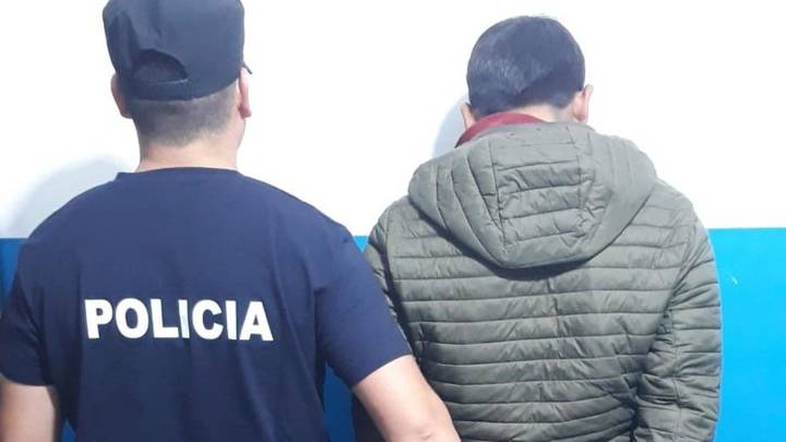 Arrestaron a un hombre por agredir a su pareja y a su hijo de once años