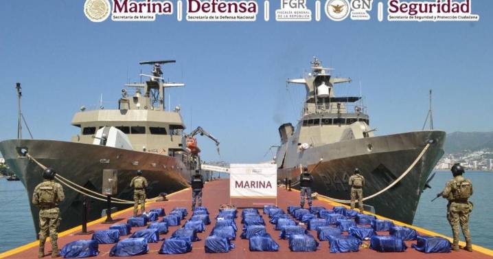 Incauta Marina 1.6 toneladas de cocaína en costas de Guerrero
