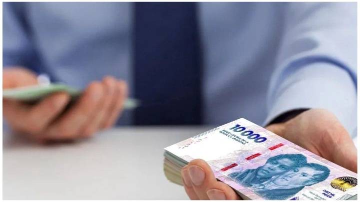 La morosidad creció en julio por noveno mes al hilo: en familias llegó al 5,7%, récord en al menos 15 años