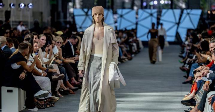 Galería | Adolfo Domínguez triunfa en la Fashion Week de Madrid