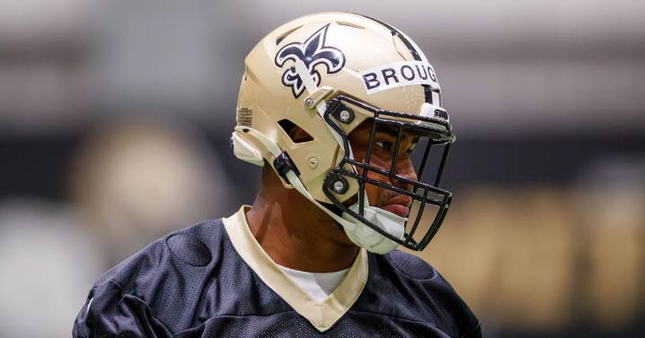 Saints rookie defensive lineman healthy scratch ahead of Sunday's opener vs. Cardinals