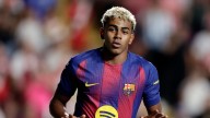 Lamine Yamal, fuera de una lista a la que vuelve De Jong
