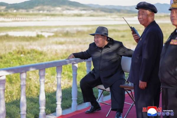 Ordena líder norcoreano desarrollar Inteligencia Artificial