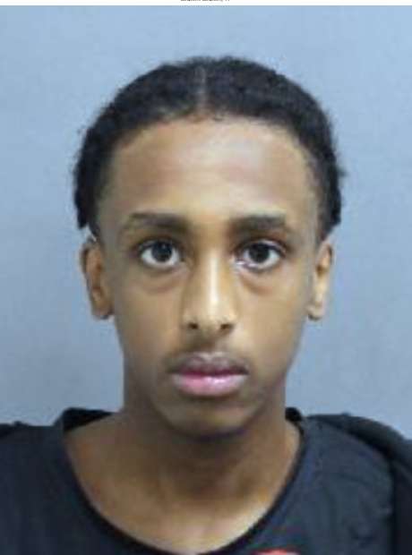 Cops identify 2 youths wanted in homicide of Toronto boy JahVai Roy