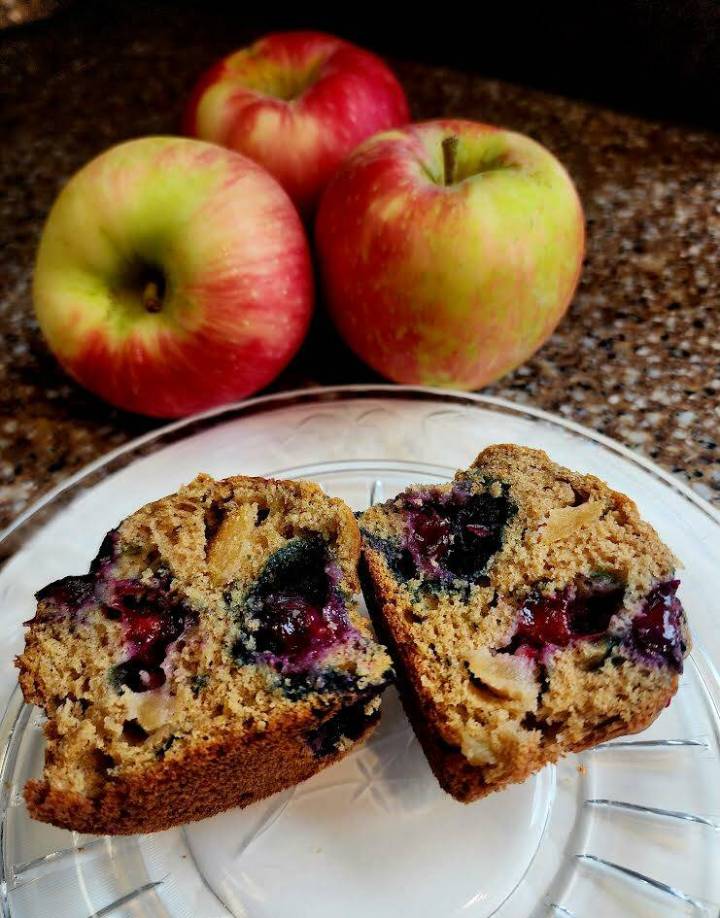 Apple blueberry muffins | Recipe of the Week