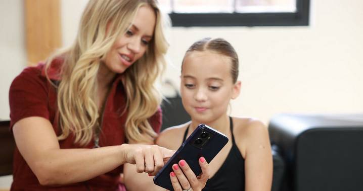 Nearly 9 in 10 parents fear kids being exposed to harmful content online