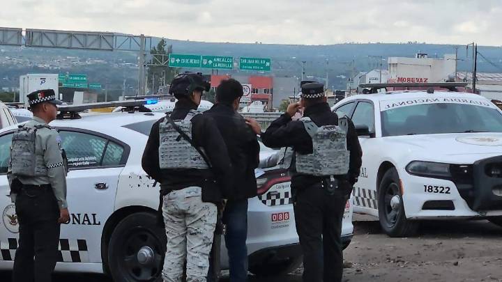 Detienen a hombre a pocos minutos de robar un tráiler