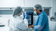 OKT anuncia un cosmético que actúa en la «memoria biológica» de la piel