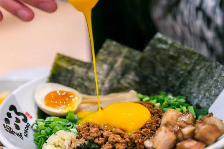 This mazesoba chain restaurant has finally opened in Edmonton