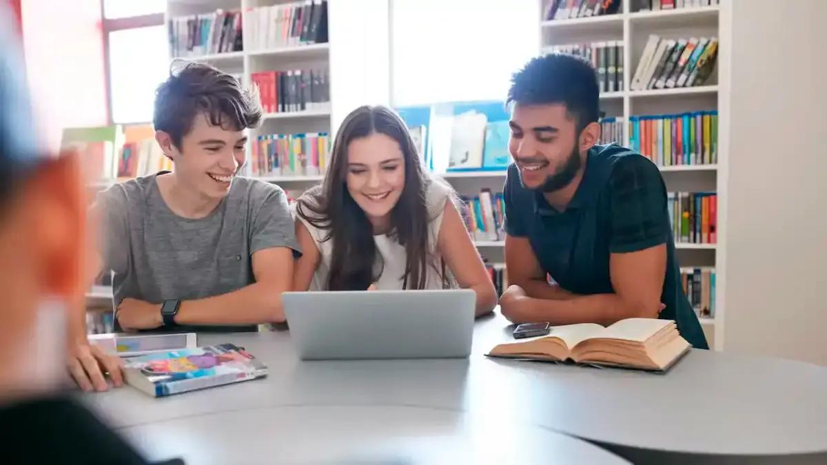 ¿Busca potenciar su currículo? Icetex tiene 123 becas virtuales con certificación internacional