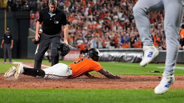 Yoshinobu Yamamoto was an out from a no-hitter. It somehow turned into another loss for the Dodgers