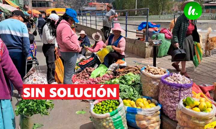 Malecón sur la zona del movimiento comercial informal